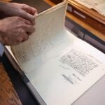 Le manuscrit de « L&rsquo;Etranger » d&rsquo;Albert Camus intégré à la Bibliothèque nationale de France