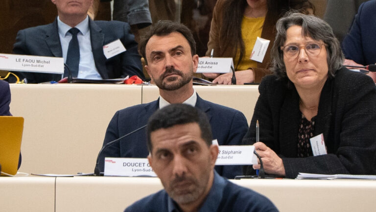 Référendum demandé par Grégory Doucet suite aux décisions de la Métropole de Lyon