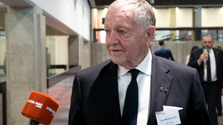 Affaire Abreu : Aulas dénonce l’écart entre société civile et partis politiques en France.