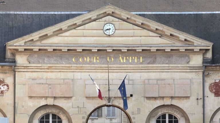 Mineur accusé de home-jacking en France remis en liberté en raison d’un vide législatif.