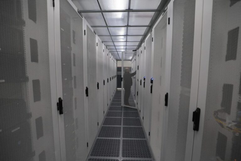 Alertes croissantes sur l’impact environnemental des datacenters en Europe