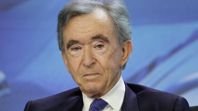 Bernard Arnault sous le coup d’un redressement fiscal de 22,5 millions d’euros