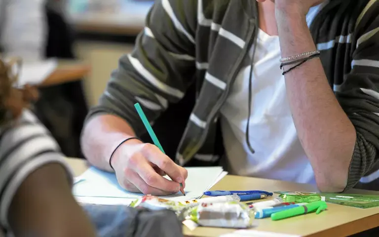 Bac 2026 : l’orthographe toujours critiquée malgré le tour de vis annoncé.