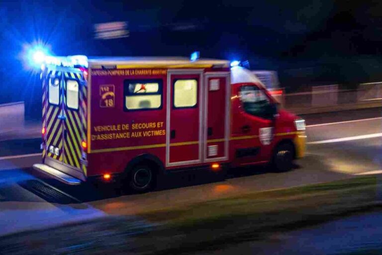 Un homme grièvement blessé après avoir été renversé par une voiture à Paris.