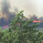 Incendies dans le sud de la France : 26 feux actifs, un habitant et un pompier en urgence