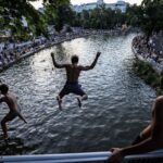Attente recommandée avant la baignade après un repas : les conseils de santé en France
