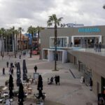 Maires s&rsquo;opposent à l&rsquo;implantation de Primark, craignant des pertes d’emplois locales.