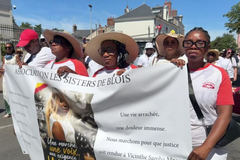 Marche blanche à Blois pour Vicinthe Samba Mpassi, victime de violences sexistes.