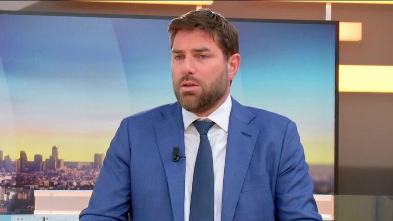 Le ministre du Logement affirme que mieux vaut un toit en été que pas de toit du tout