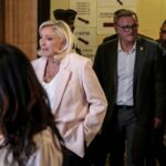 Procès en appel des assistants FN : Louis Aliot condamné mais reste maire de Perpignan.