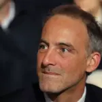 Marine Le Pen candidate à la présidentielle, Raphaël Glucksmann évoque une déchéance politique.