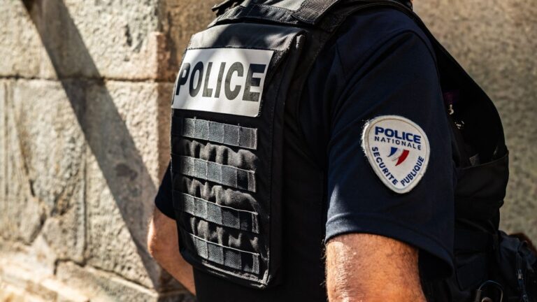 Le projet de loi sur l’usage des armes par les policiers suscite une controverse nationale