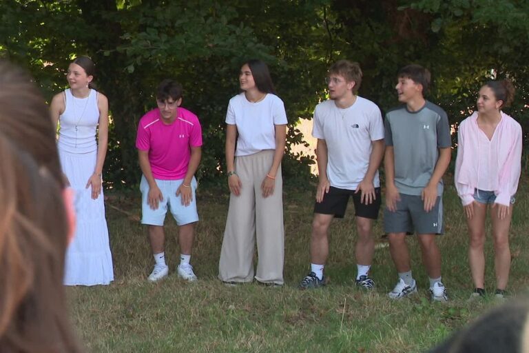 Chasse à l’ours et violences sexistes : le stage BAFA forme de nouveaux animateurs en colos.