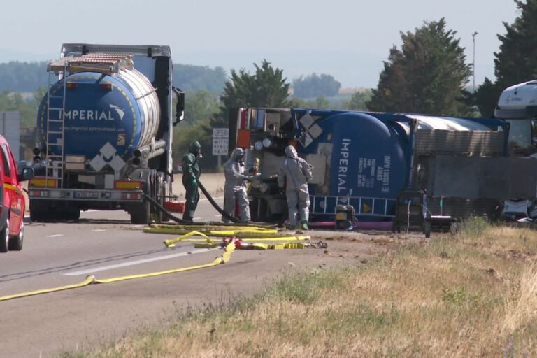 Accident sur l’A35 : un poids lourd transportant de l’acide renversé, circulation coupée près de Mulhouse