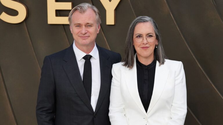 Christopher Nolan affirme que l’IA ne peut rien créer, soulignant des limites technologiques.