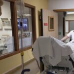 Les hôpitaux français mobilisés face à l&rsquo;augmentation des admissions pendant la canicule.