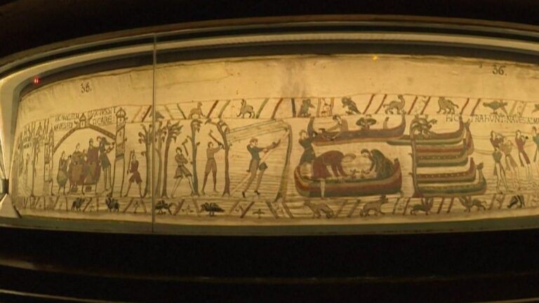 La tapisserie de Bayeux : son parcours jusqu’en Angleterre examiné par des historiens.