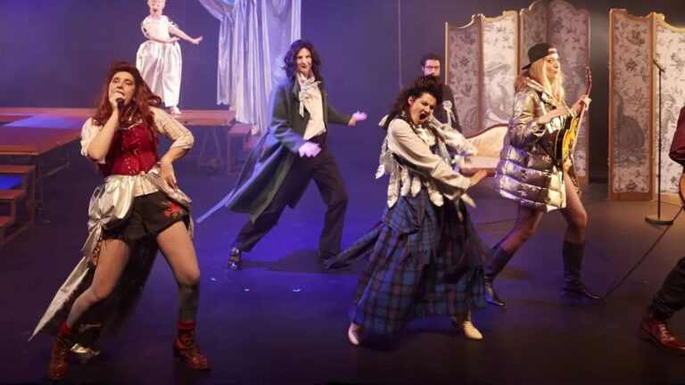 Olympe(s) : la comédie engagée de Justine Heynemann et Rachel Arditi à Avignon
