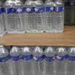 Interdiction des packs d&rsquo;eau en France : une eurodéputée du RN s&rsquo;exprime sur la question.