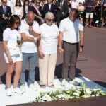 Hommage aux victimes de l&rsquo;attentat de Nice : une foule se rassemble sur la Promenade