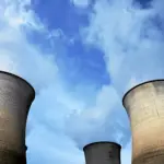 Canicule : trois réacteurs nucléaires à l&rsquo;arrêt et huit en fonctionnement réduit en France