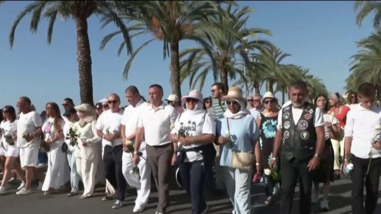 Commémorations à Nice pour l’attentat, impliquant des autorités locales et nationales.