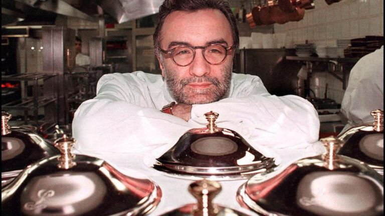 Alain Ducasse souligne l’importance de la transmission dans la gastronomie française