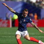 Lucas Digne rejoint le PSG après la Coupe du monde, dix ans après son départ.