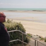 La fraîcheur des côtes normandes attire un nombre croissant de visiteurs malgré la canicule.