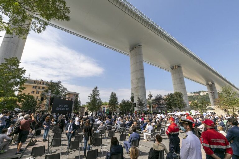 Verdict attendu dans le procès de l’effondrement du pont Morandi à Gênes sur la responsabilité des autorités.