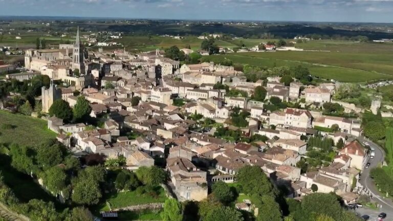Canicule à Saint-Émilion : les commerçants inquiets face à la baisse de fréquentation touristique
