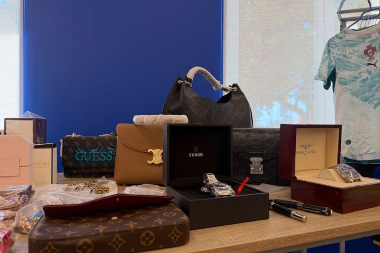 Vérification des contrefaçons : comment éviter les faux dans les chaussures et accessoires.