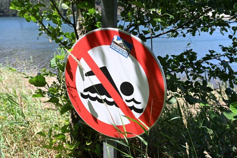 Un adolescent de 14 ans meurt noyé en tentant de traverser la Loire à Orléans.