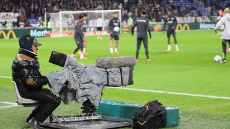 L’OL sélectionne Canal + pour la diffusion du 3e tour préliminaire de la Ligue des Champions.