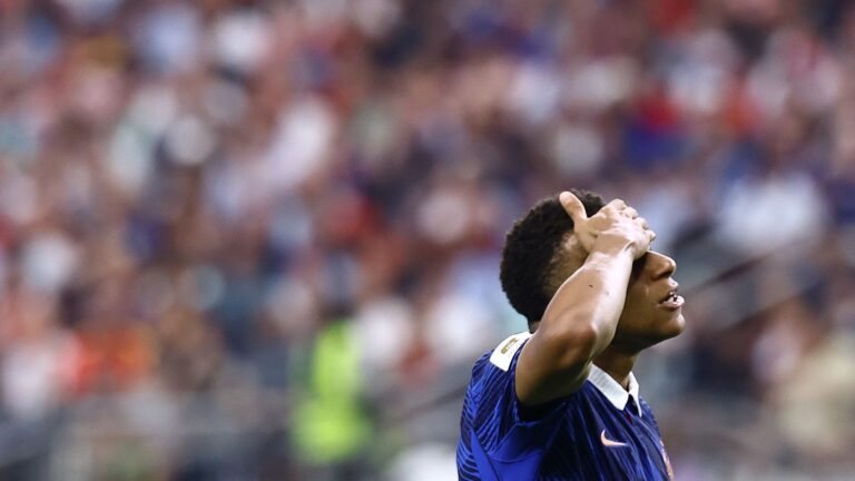 Fausses citations et images modifiées : la Coupe du monde 2026 en proie aux fake news