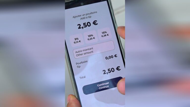 Pourboires numériques : une pratique controversée dans le secteur des services en France.