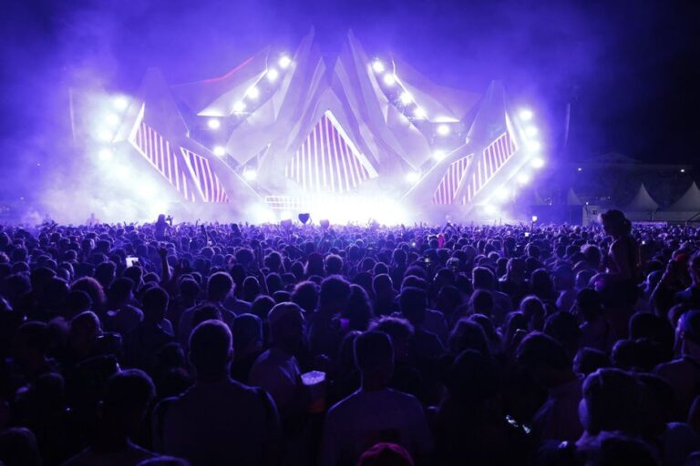 Accusations d’agressions sexuelles contre le président du Delta Festival : enquête en cours.