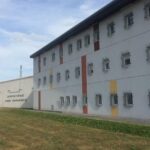 La justice ordonne au garde des Sceaux de mettre fin aux comportements contraires à la déontologie en prison.