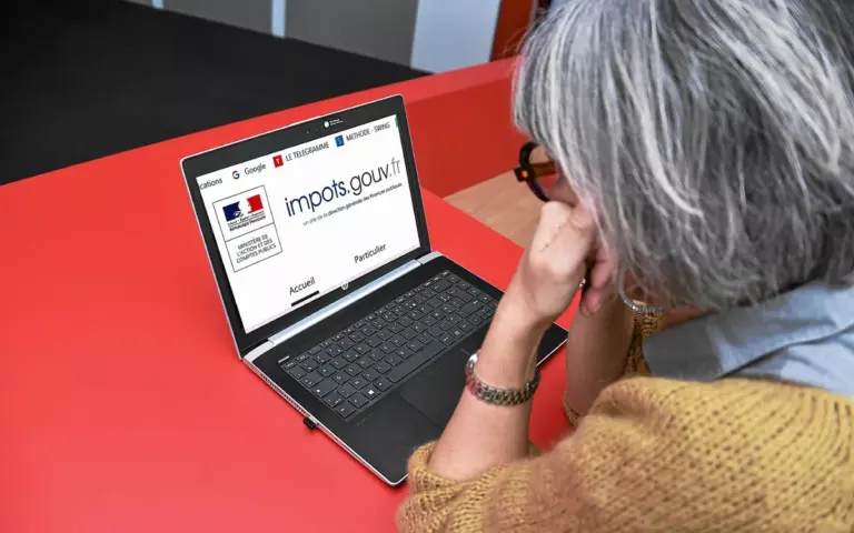 Remboursements d’impôts en cours pour les contribuables français selon les annonces fiscales.