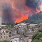 Incendie à Taradeau et aux Arcs : plus de 100 personnes évacuées, situation non maîtrisée.