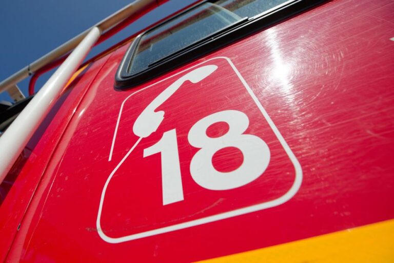 Quatre blessés lors d’une course de motocross en Haute-Savoie, enquête en cours.