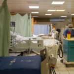 La Haute Autorité de santé recommande la vaccination antigrippale obligatoire pour les professionnels de santé.