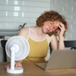La chaleur estivale entraîne une baisse de l&rsquo;énergie physique et mentale, selon des experts.