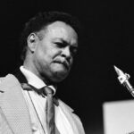 Plas Johnson, saxophoniste de « La Panthère rose », décède à 94 ans.