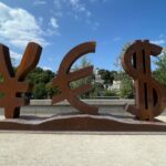 Le jardin de sculptures de l&rsquo;Île Seguin : un espace artistique au cœur de constructions urbaines