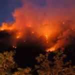 Incendie à L’Argentière-la-Bessée : 255 hectares brûlés, la situation se détériore.