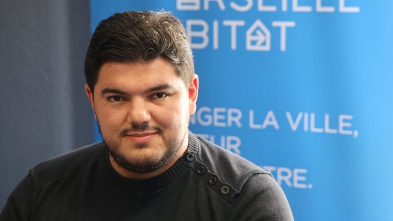 Amine Kessaci, adjoint au maire de Marseille, lutte contre le narcotrafic par des actions concrètes.