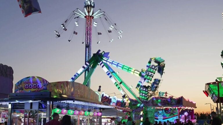 Les fêtes foraines attirent de nombreux visiteurs en France durant l’été.