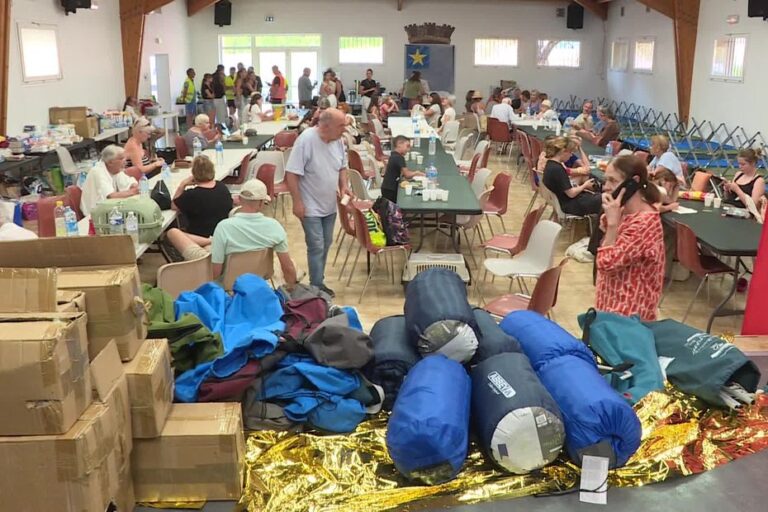 Entraide dans le Var : hébergements et repas pour soutenir les sinistrés des incendies.