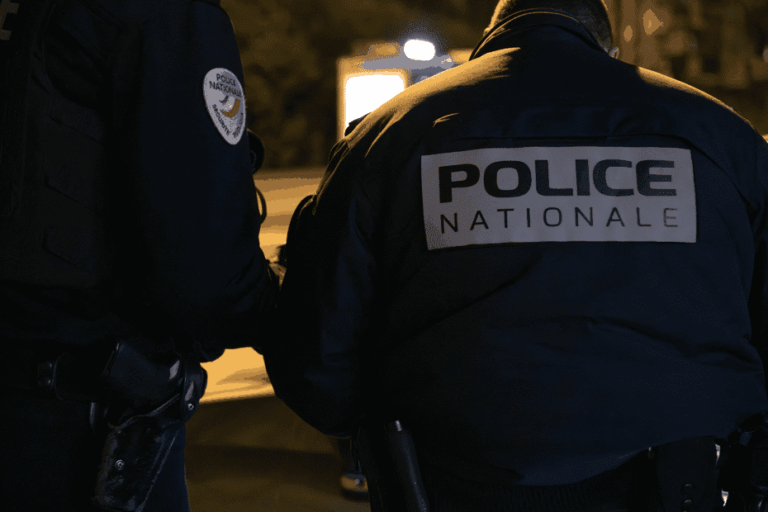 Un père condamné après avoir renversé son fils lors d’une dispute familiale à Besançon.